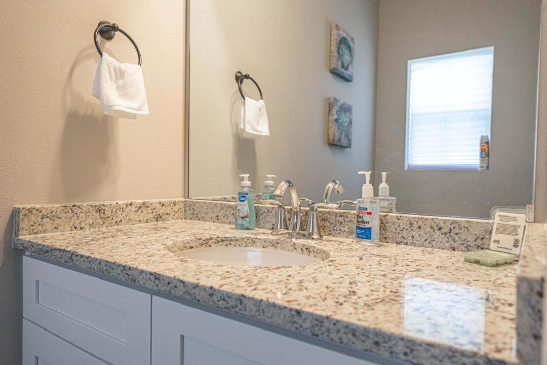 Gorgeous, Brand New 3 Bedrooms Home- Built 2024, Near Seaworld & Lackland Afb San Antonio Eksteriør billede
