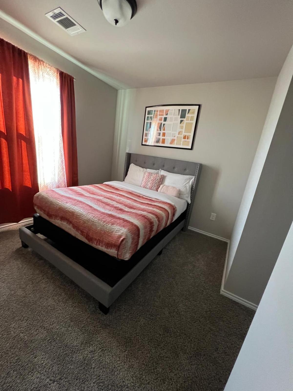 Gorgeous, Brand New 3 Bedrooms Home- Built 2024, Near Seaworld & Lackland Afb San Antonio Eksteriør billede