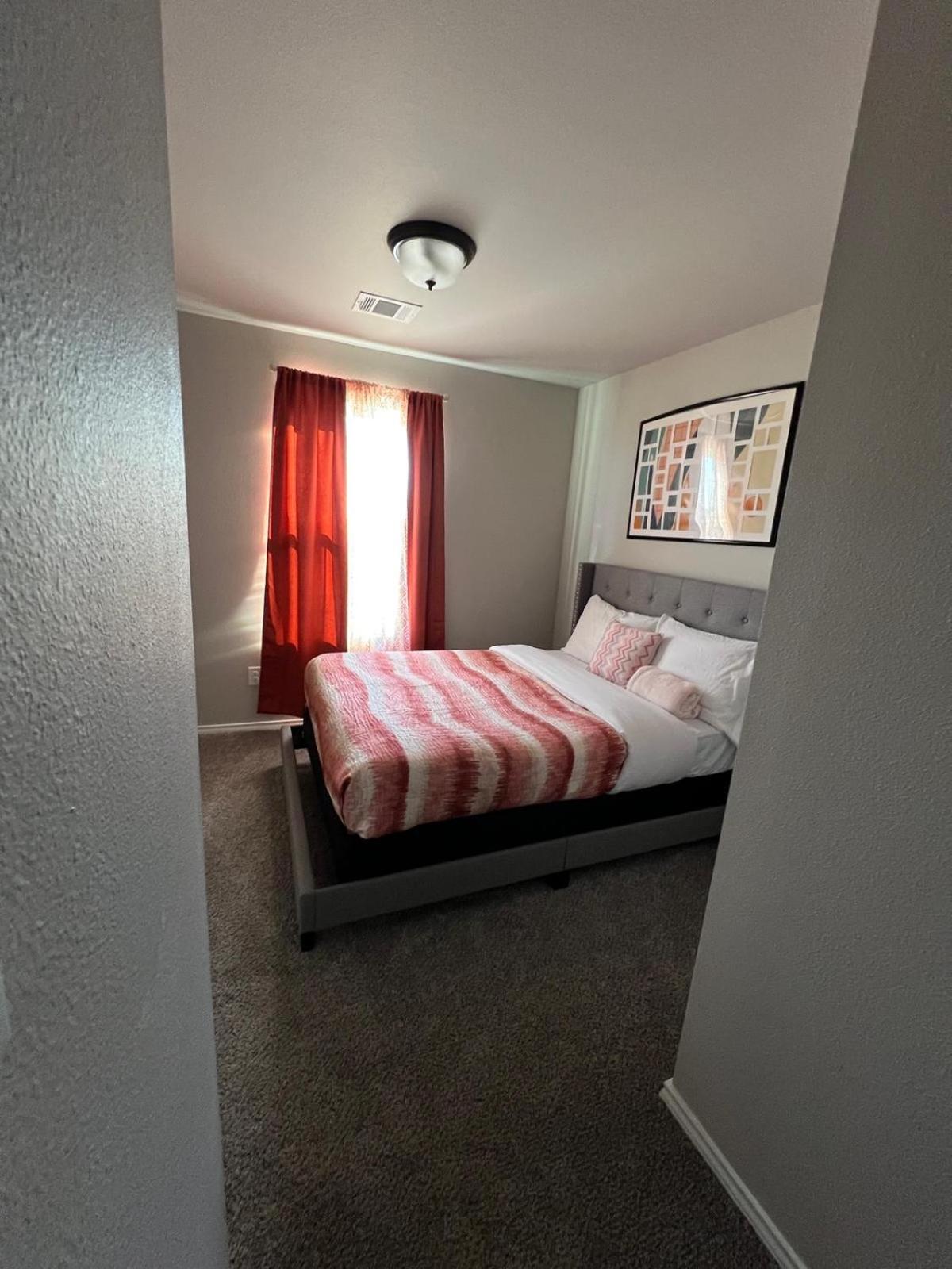 Gorgeous, Brand New 3 Bedrooms Home- Built 2024, Near Seaworld & Lackland Afb San Antonio Eksteriør billede